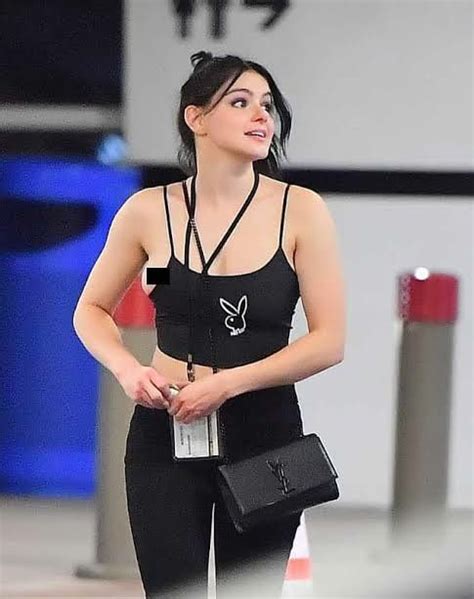 ariel winter boob slip